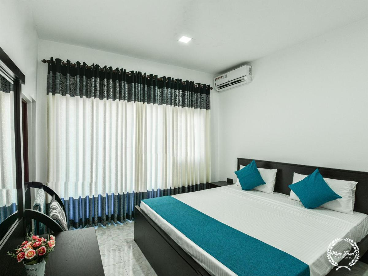 White Land City Hotel Dambulla Luaran gambar