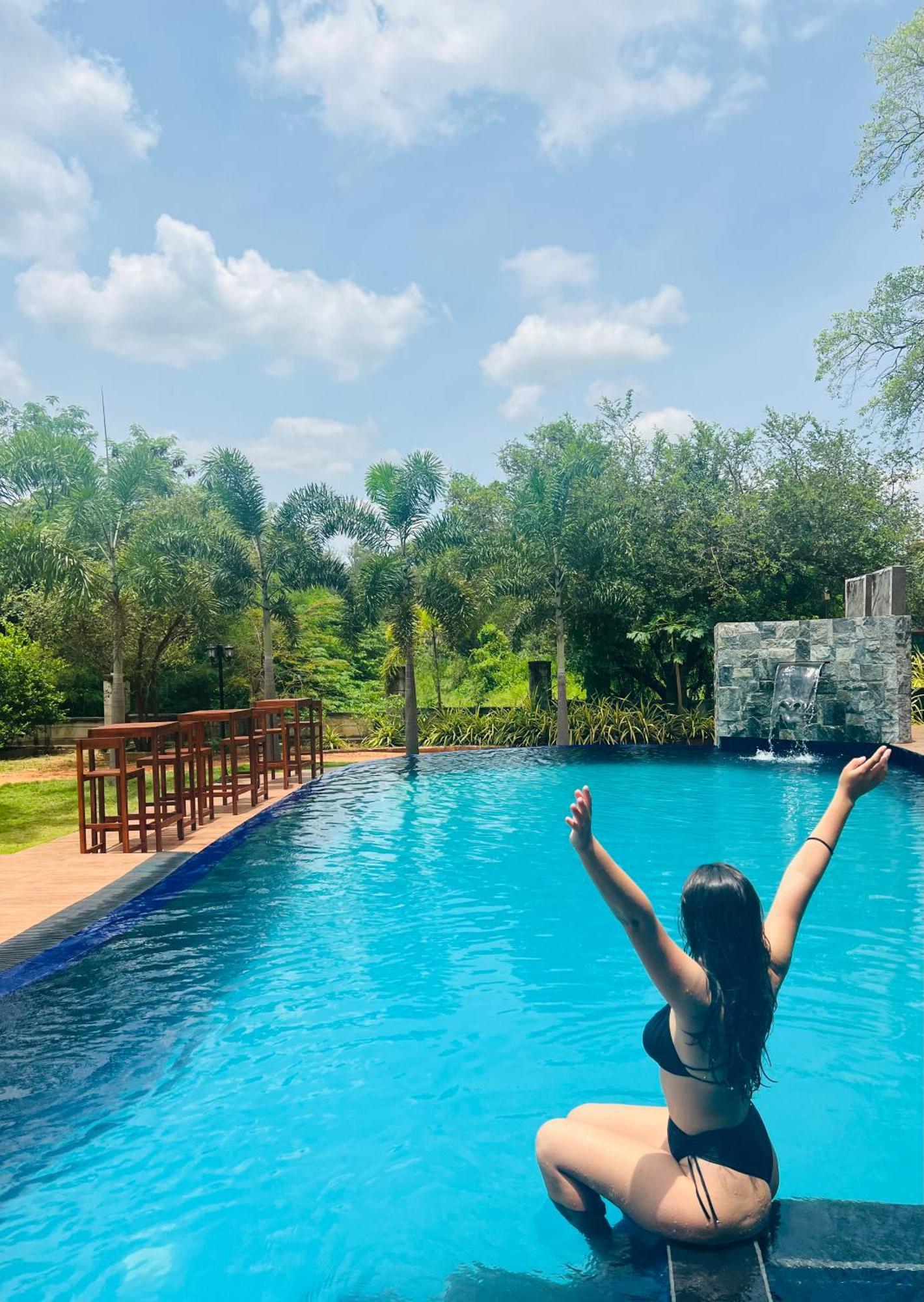 White Land City Hotel Dambulla Luaran gambar